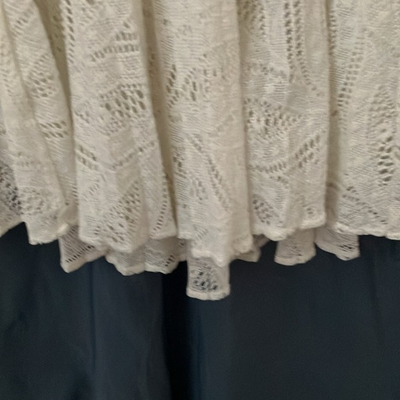 Urban Outfitters: Pins and Needles~ Cream, Knit, elastic Mini skirt- size Small - Picture 5 of 9